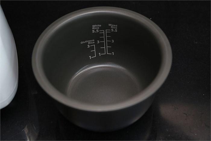 Nhôm dập tráng men chống dính